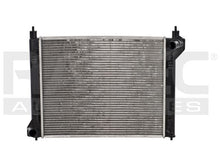 Cargar imagen en el visor de la galería, Radiador Radec 220-2316-12 - Mi Refacción