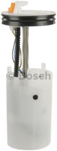 Cargar imagen en el visor de la galería, Repuesto Bomba Gasolina Bosch 67891 - Mi Refacción