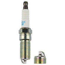 Cargar imagen en el visor de la galería, Bujía Ngk Cobre Tr6B-10 - Mi Refacción